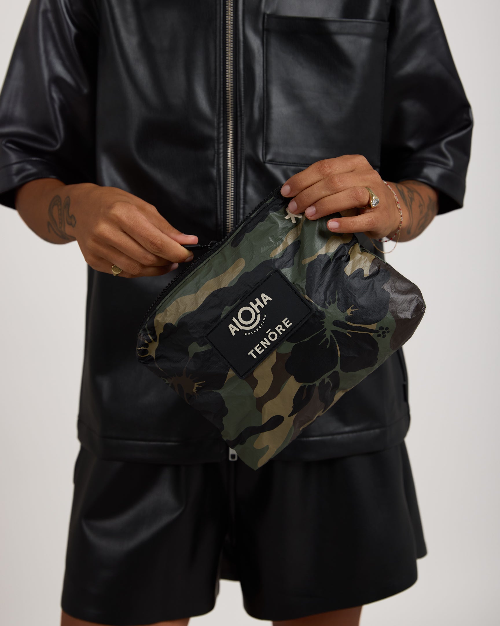 Aloha Collection For Tenōre Zip Pouch-TENORE