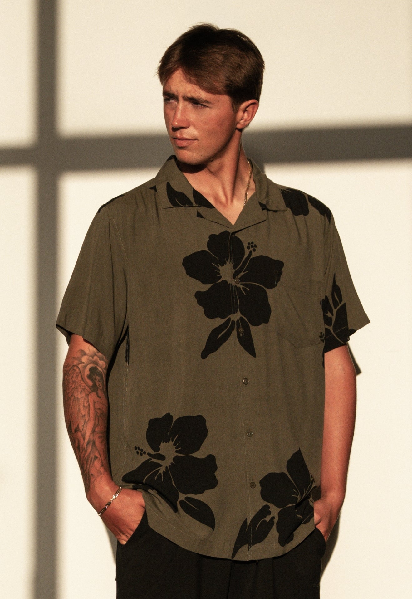 LP_Grid_Aloha_02_b3c1bb65-8e92-46f0-9b4d-2d779f3a1964.jpg