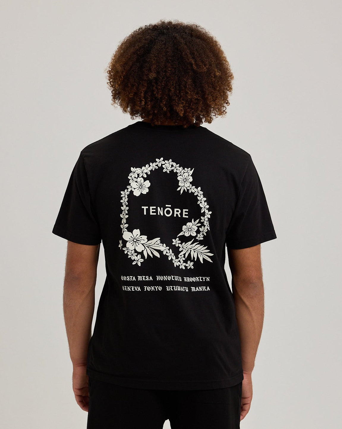 Lei Tee-TENORE