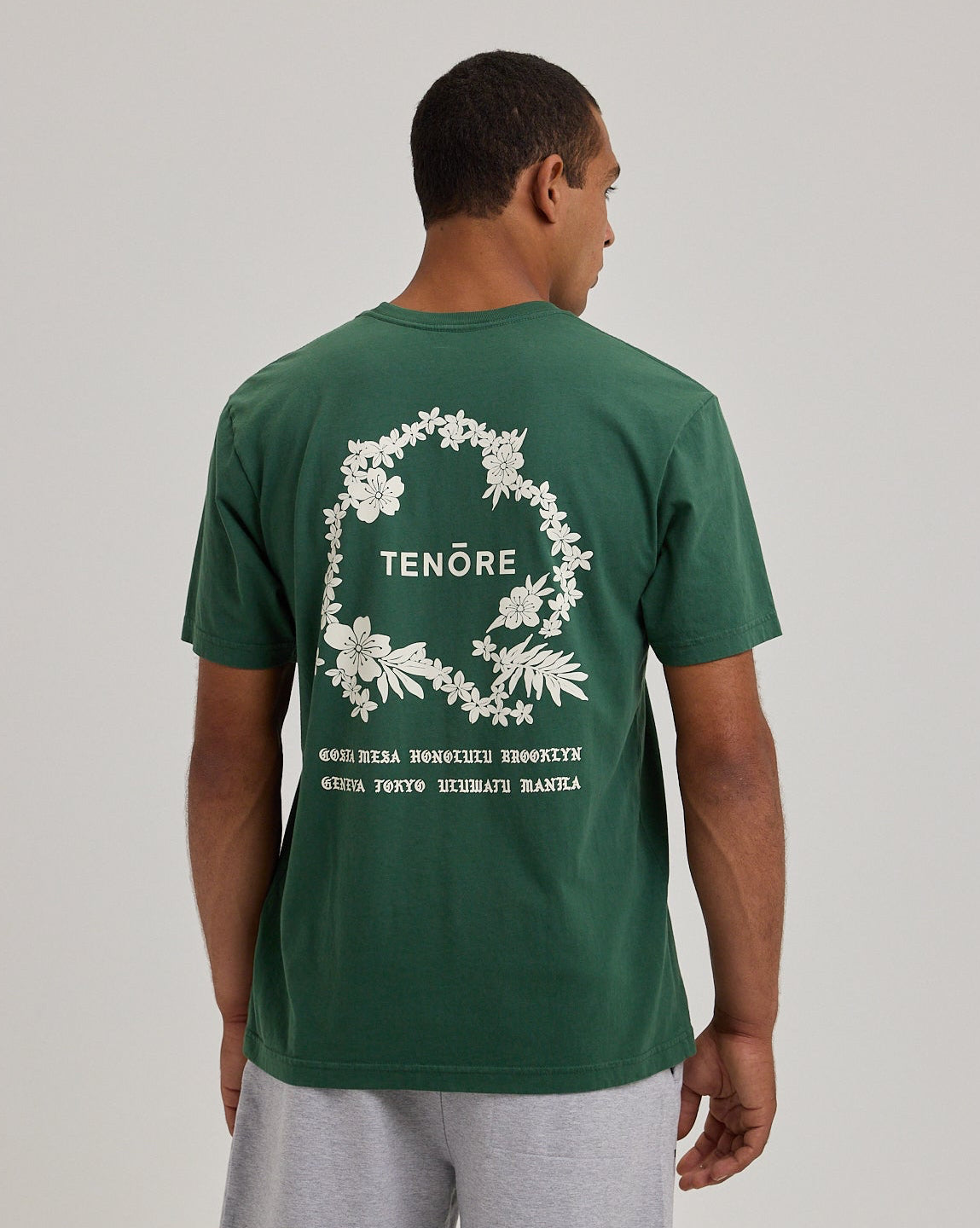 Lei Tee-TENORE