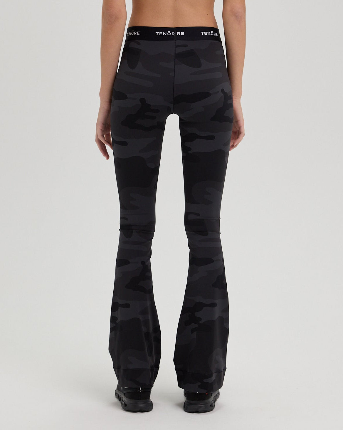 Logo Flare Legging-TENORE