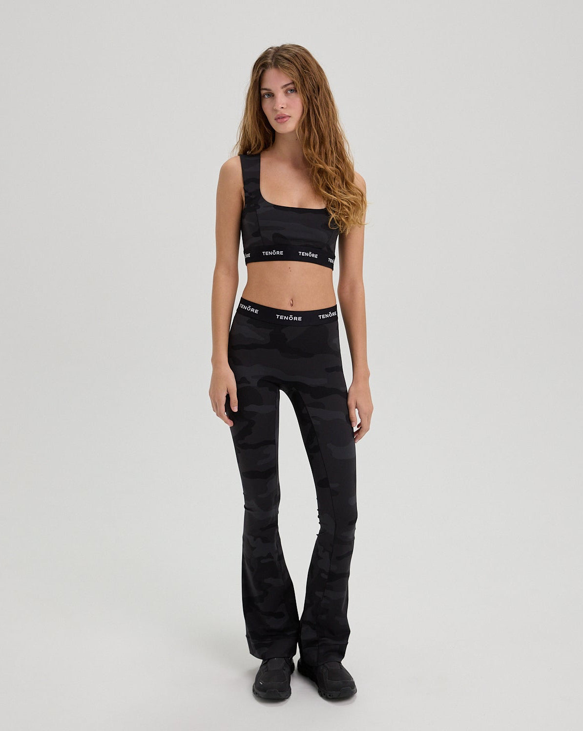 Logo Flare Legging-TENORE