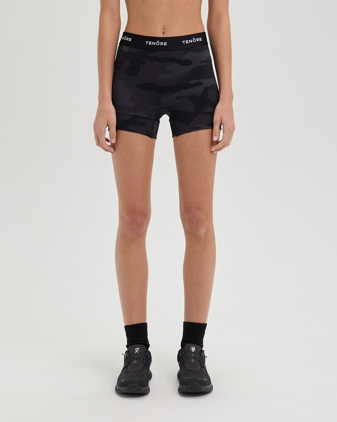 Logo High Waist Short-TENORE