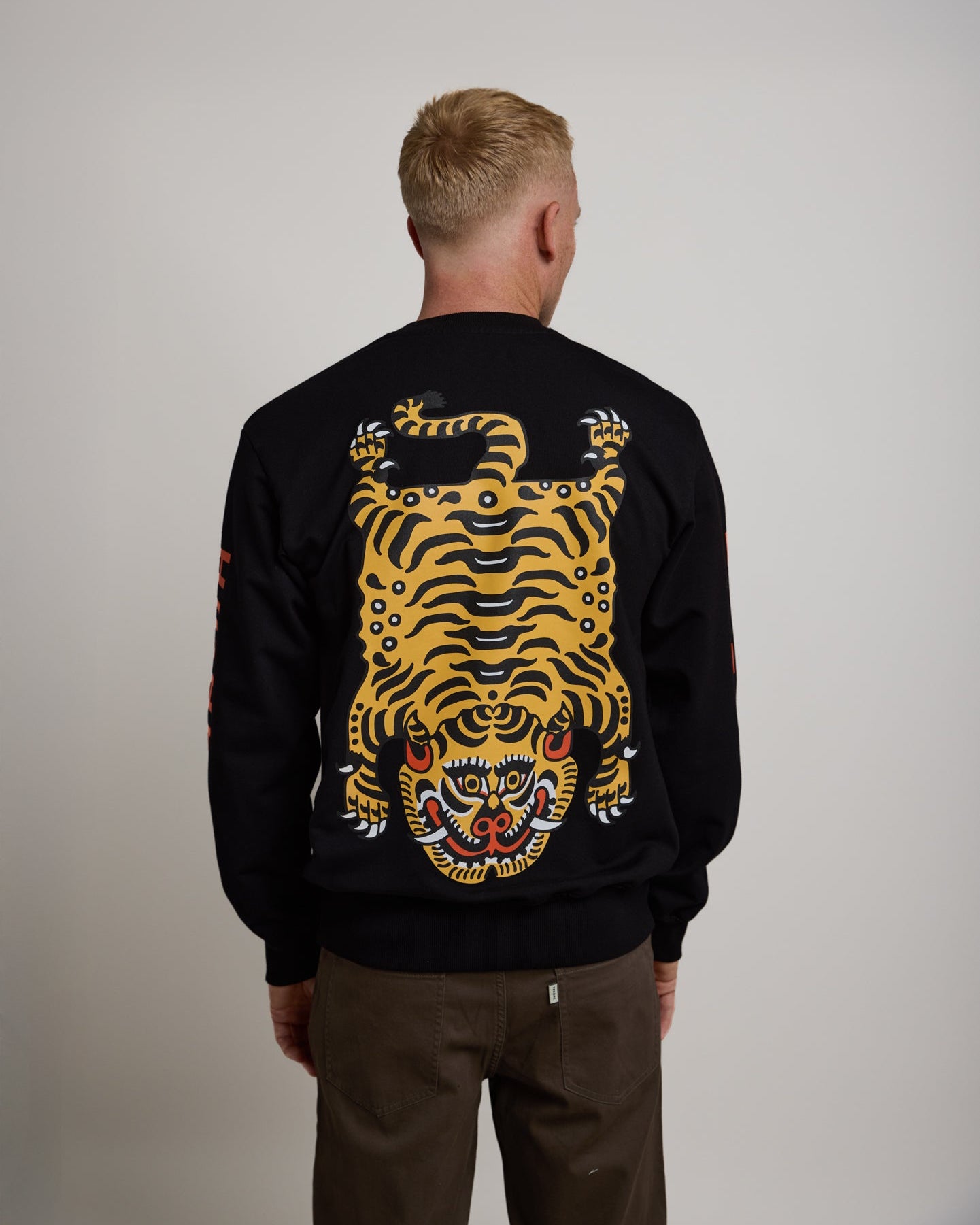 TENŌRE x BERT KRAK Kathmandu Crewneck-TENORE