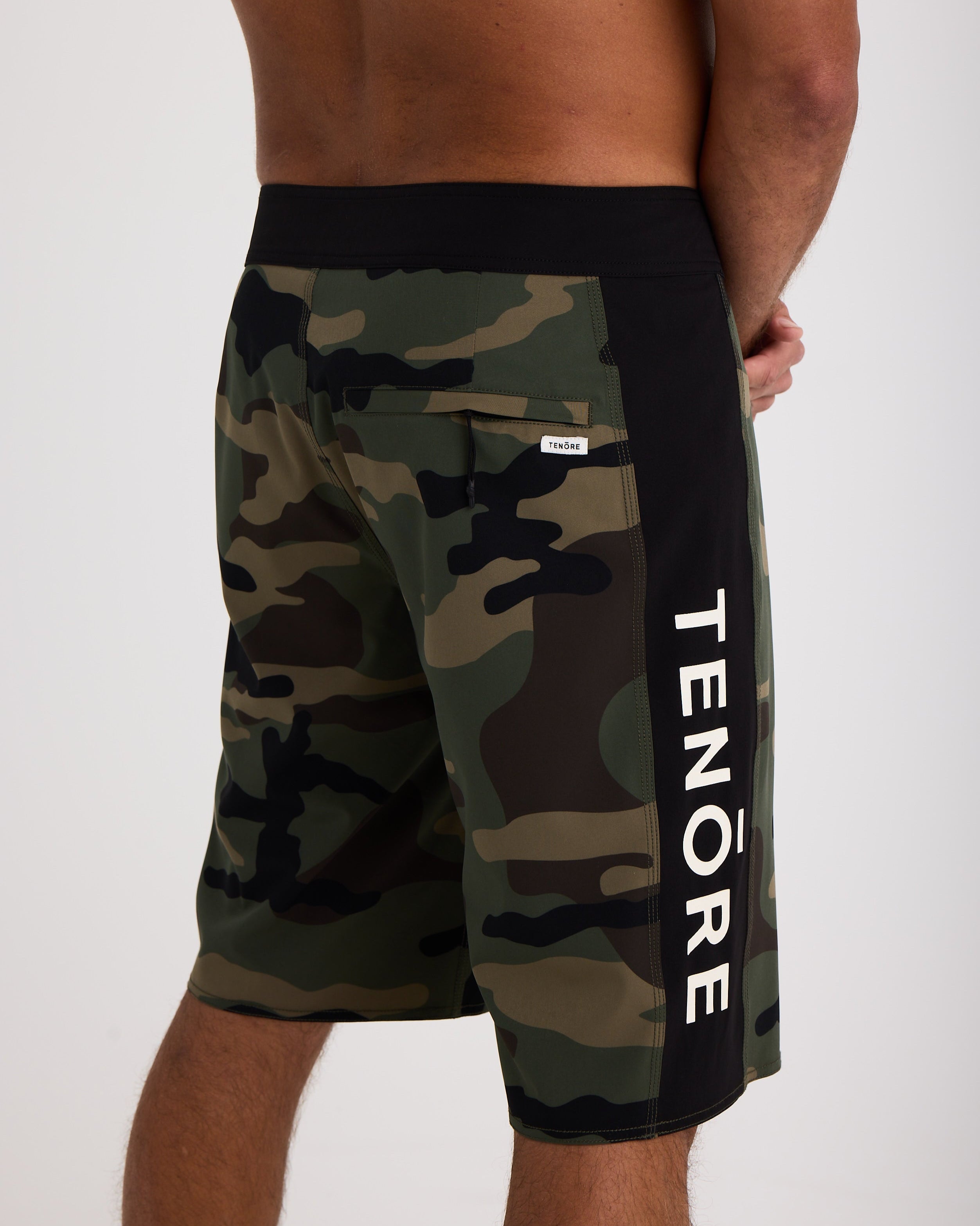 Team Boardshort 21.5"-TENORE