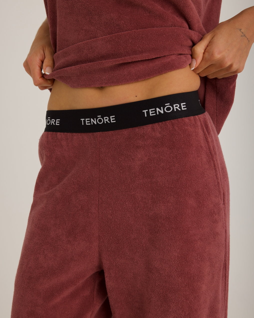 Terry Pant-TENORE