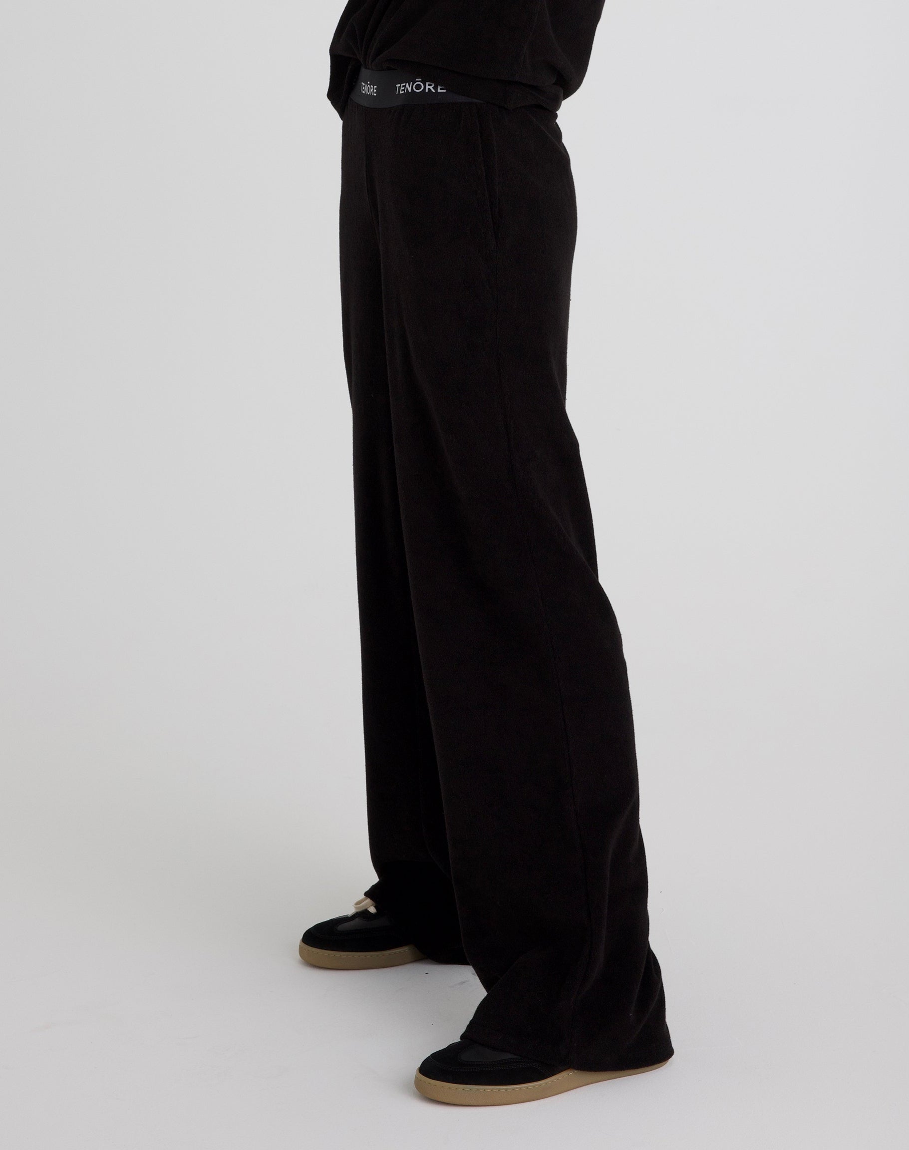 Terry Pant-TENORE