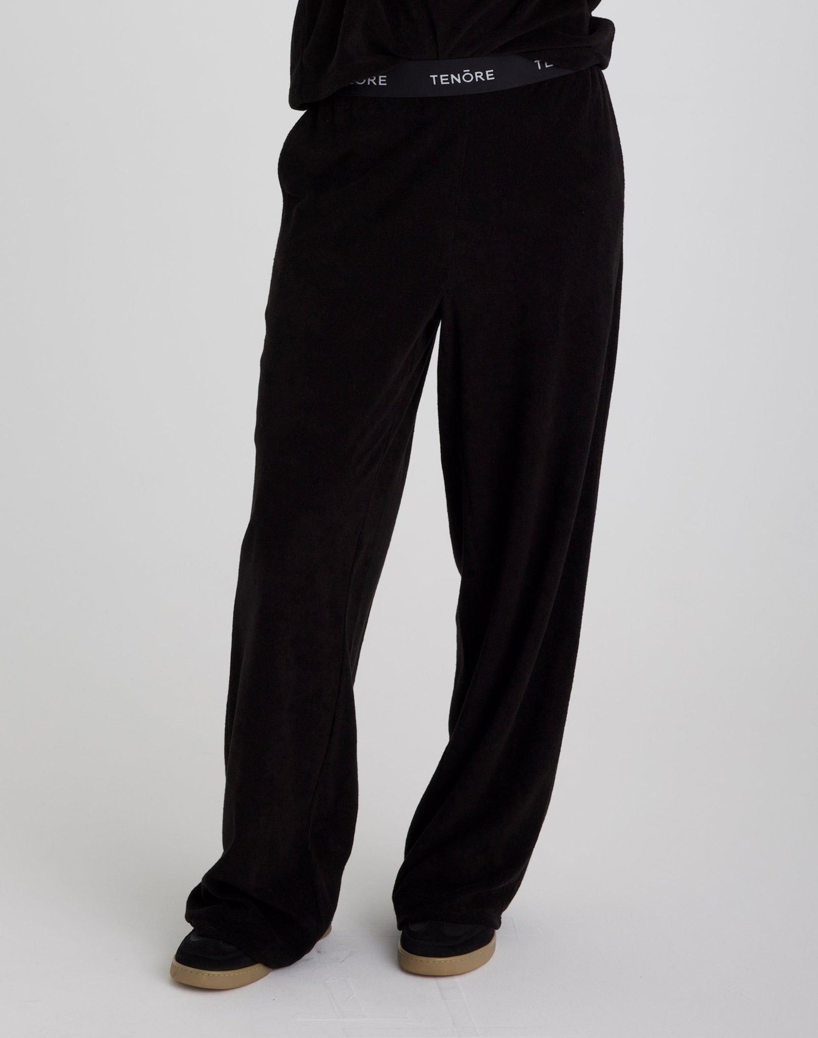 Terry Pant-TENORE