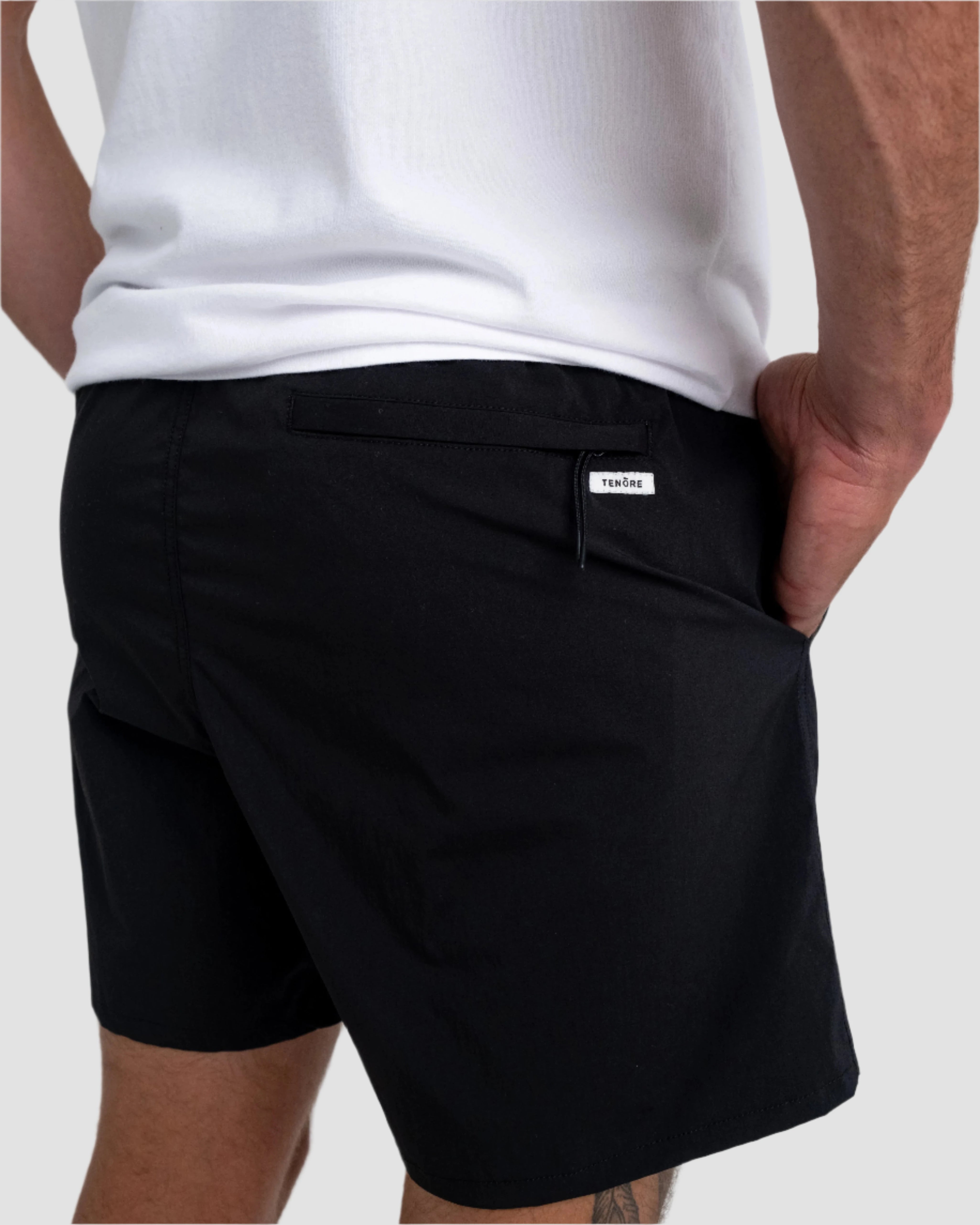 Utility Day Short-TENORE