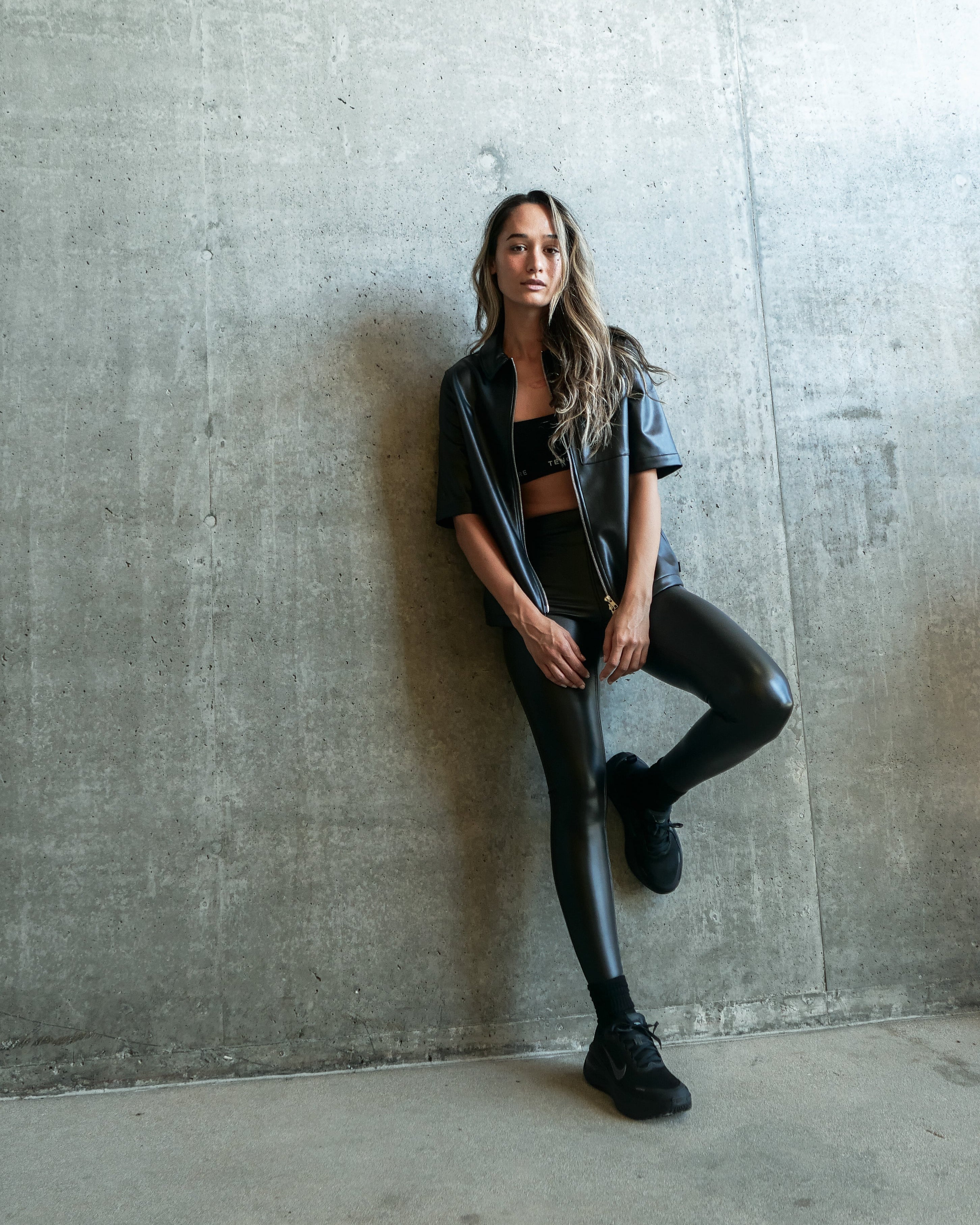 Vegan Leather Service Zip-TENORE