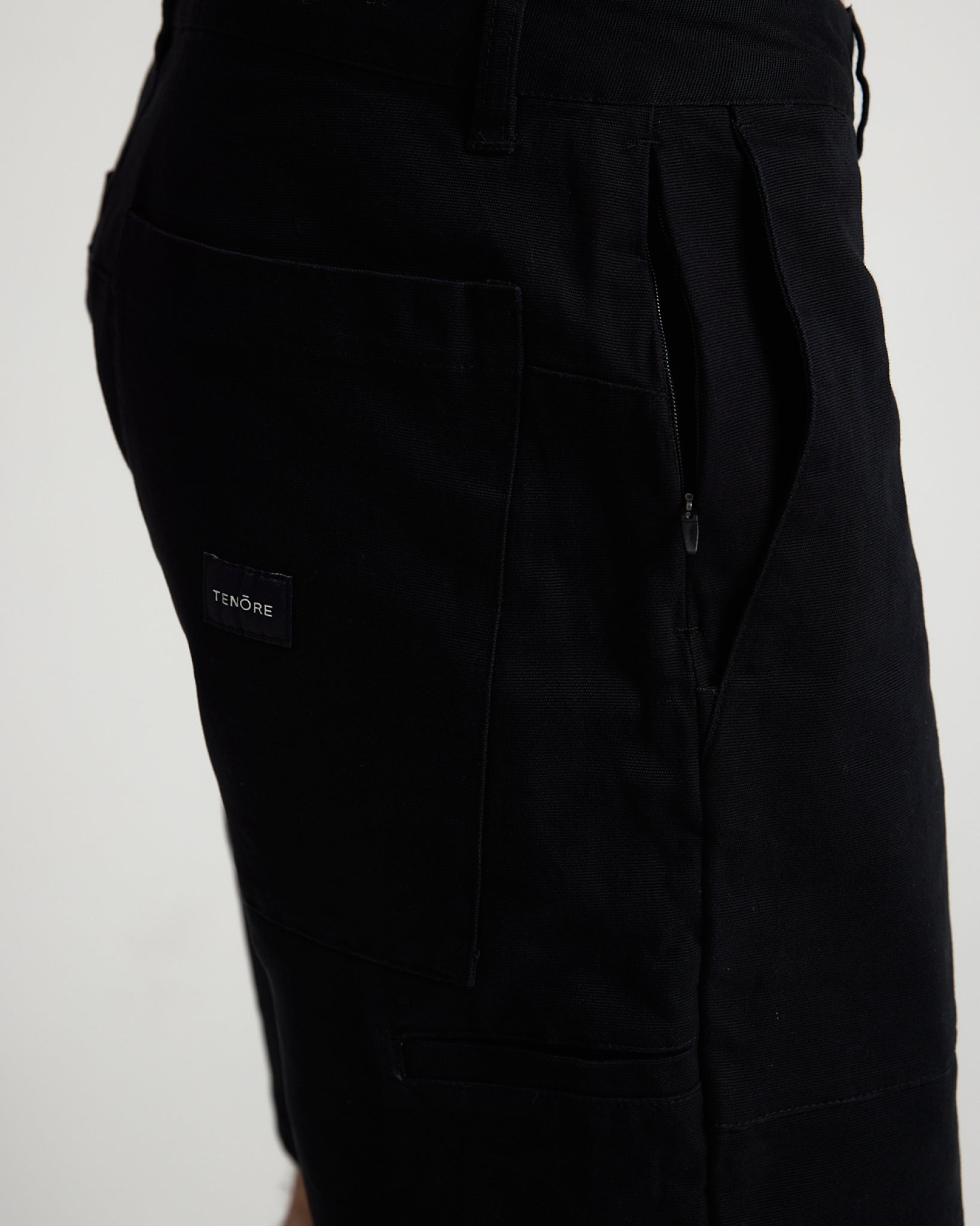 Workwear Short-TENORE