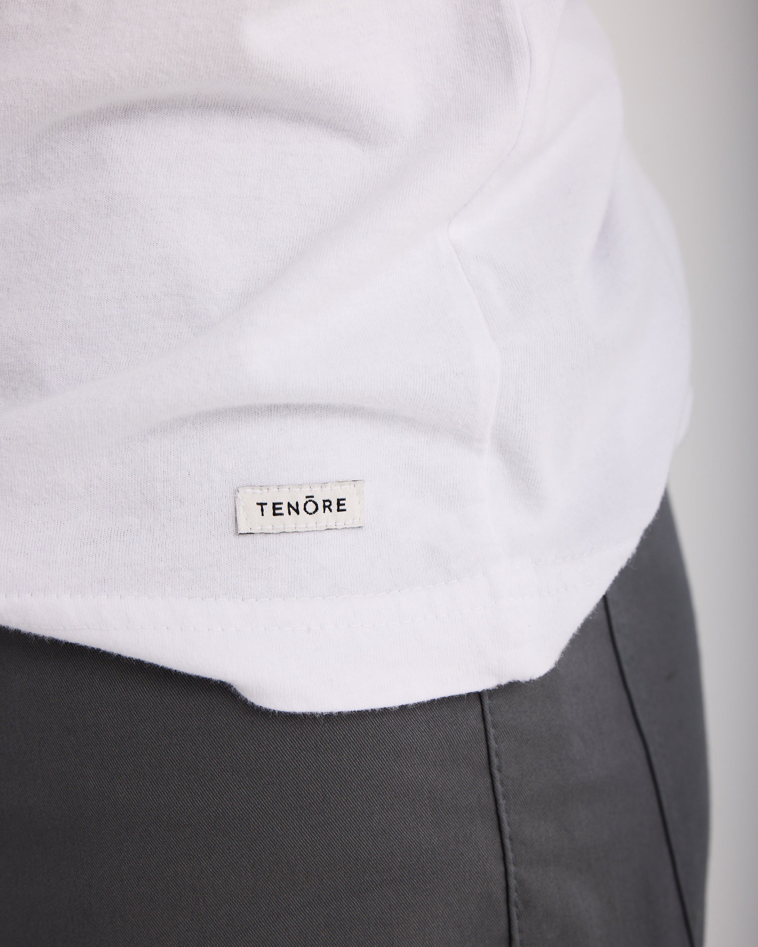 Woven Label Soft Longsleeve Tee-TENORE