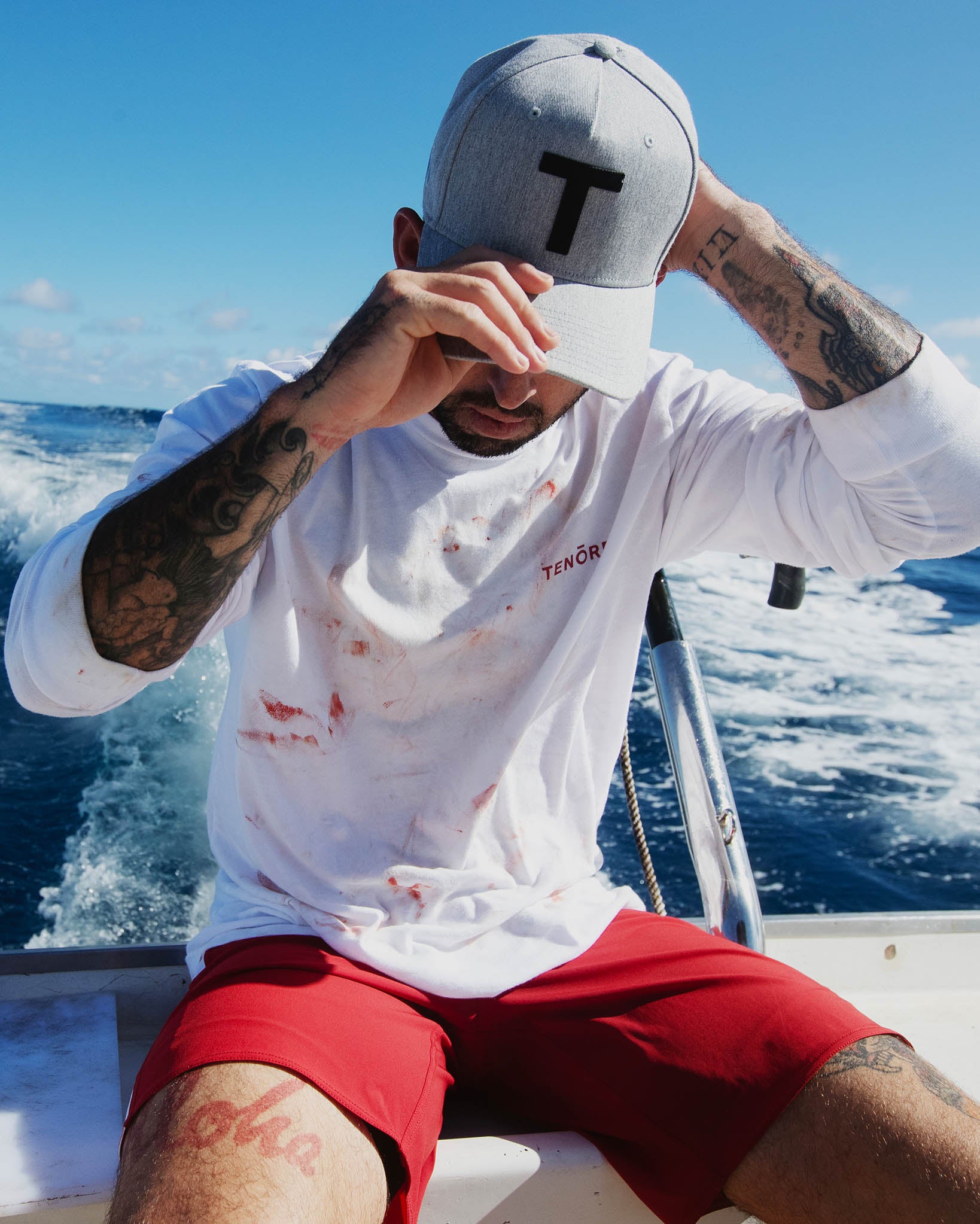 TENŌRE Left Chest Longsleeve In White